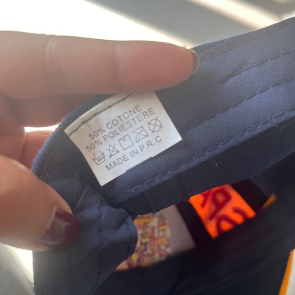 #99 NWT Navy and yellow Spain Baseball hat / cap, never worn - Picture 6 of 6